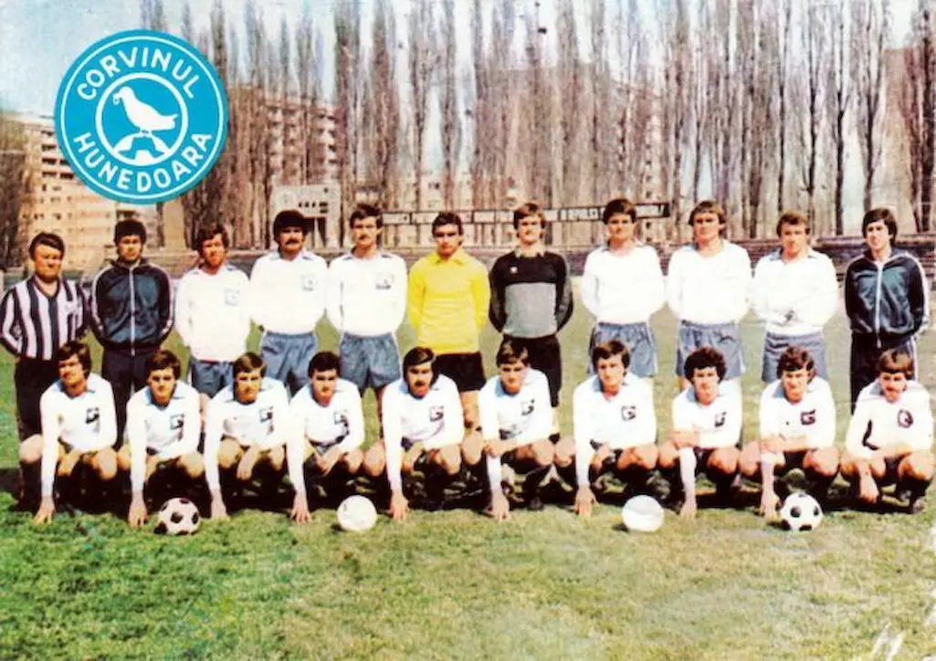 corvinul hunedoara 1981–1982