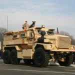 mrap și câinele max foto petrică mihalache (eod vehicle and dog max.)