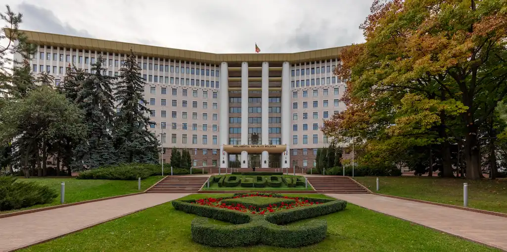 parlamento, chisináu, moldavia, 2023 11 03, dd 48 50 hdr
