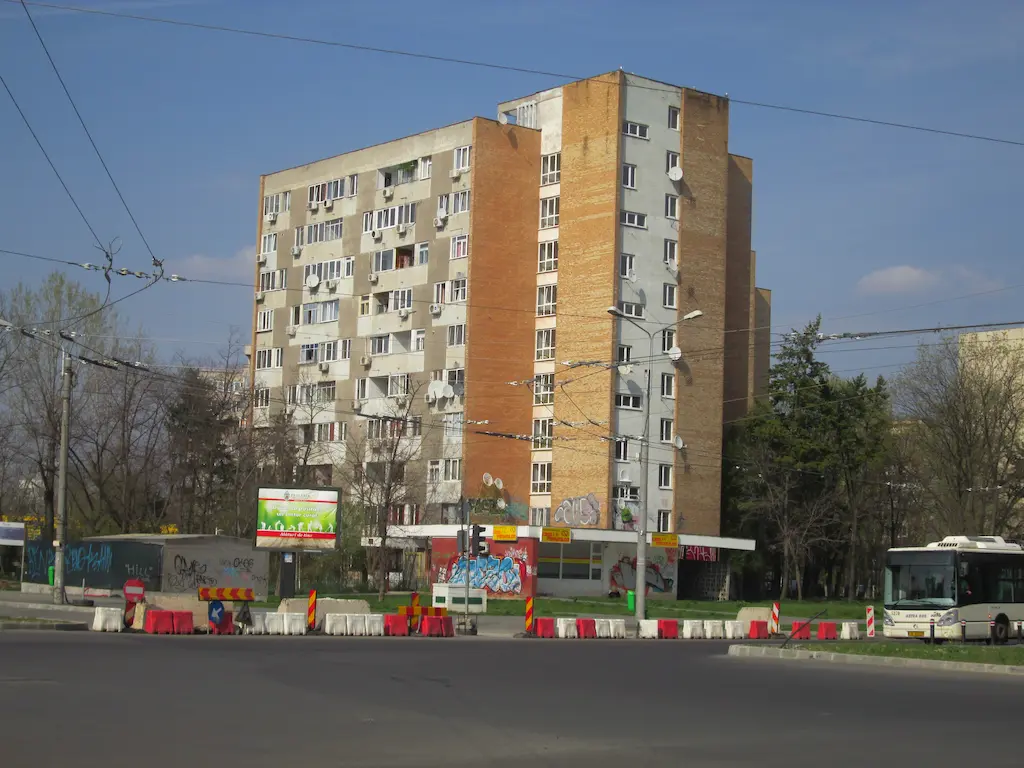 bloc t4, drumul taberei, bucharest