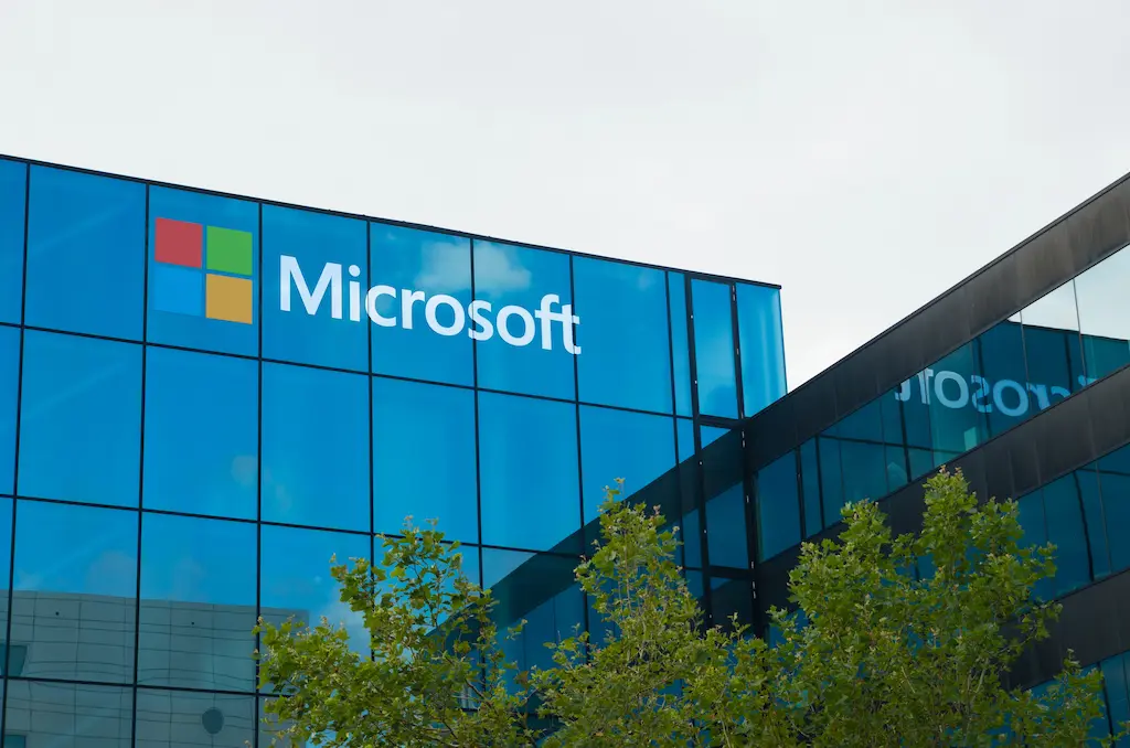 microsoft office building depositphotos 86780548 l