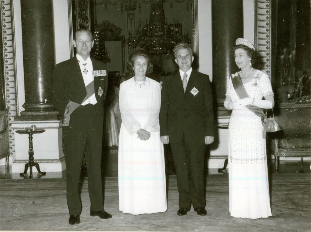 Nicolae și Elena Ceaușescu la banchetul de stat de la Palatul Buckingham, 13 iunie 1978